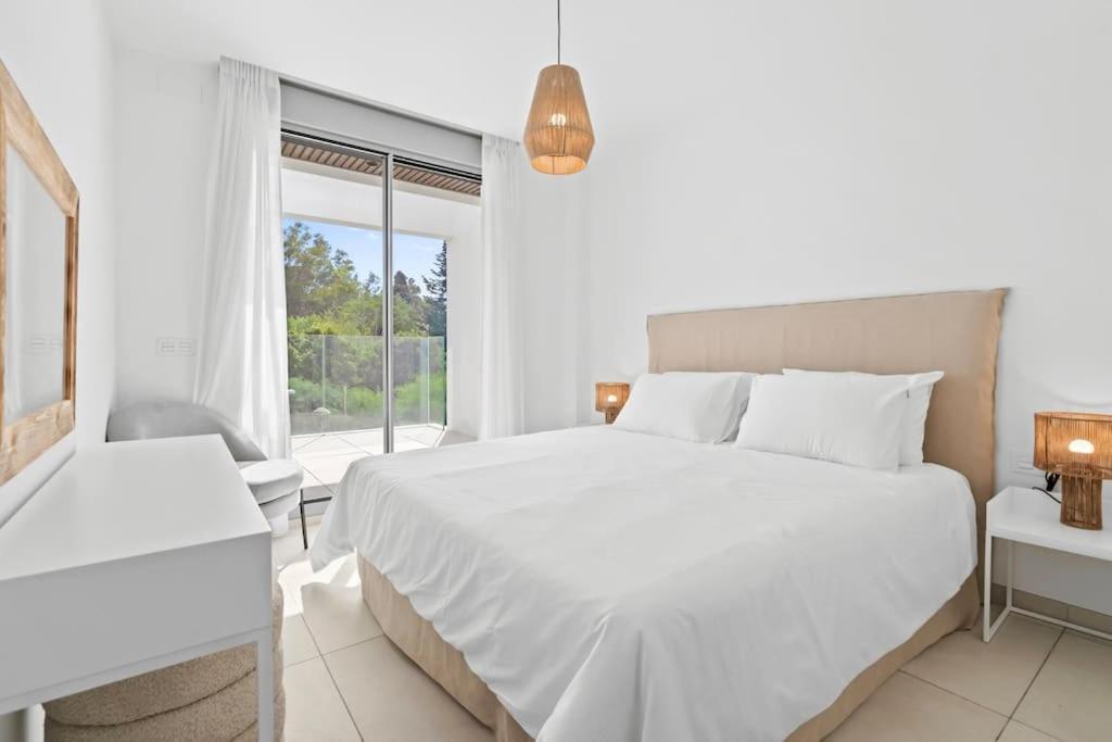 Luxury 2 Bedroom Apartment Walk To Beach Rdr423 Marbella Bagian luar foto